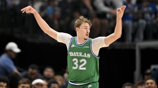 乐鱼体育官网-还剩4场！NBA历史4月场均得分排行榜 弗拉格目前场均48分断层领跑