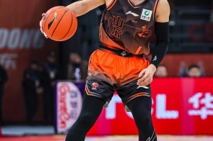 乐鱼-高诗岩：辽宁遇到了暂时的困难 希望大家对他们多一些包容和支持